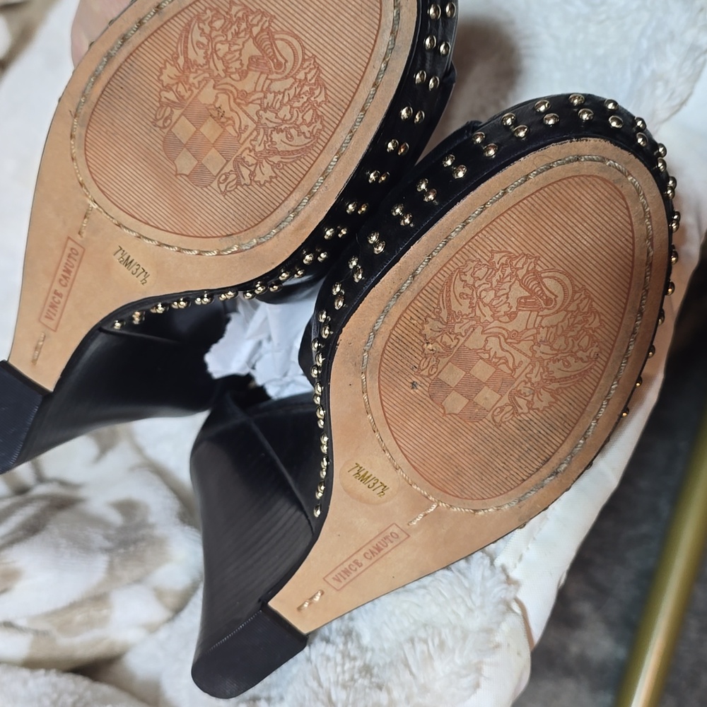 Vince Camuto Waylin3 Studded Platforms - Picture 7 of 11